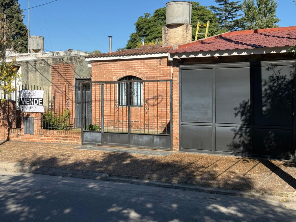 Casa en Alta Gracia – Barrio Cafferata – Escritura inmediata