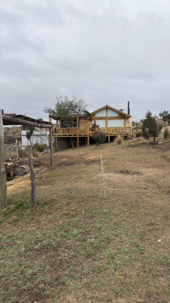Cabaña de madera- Pampa Alta – Potrero de Garay